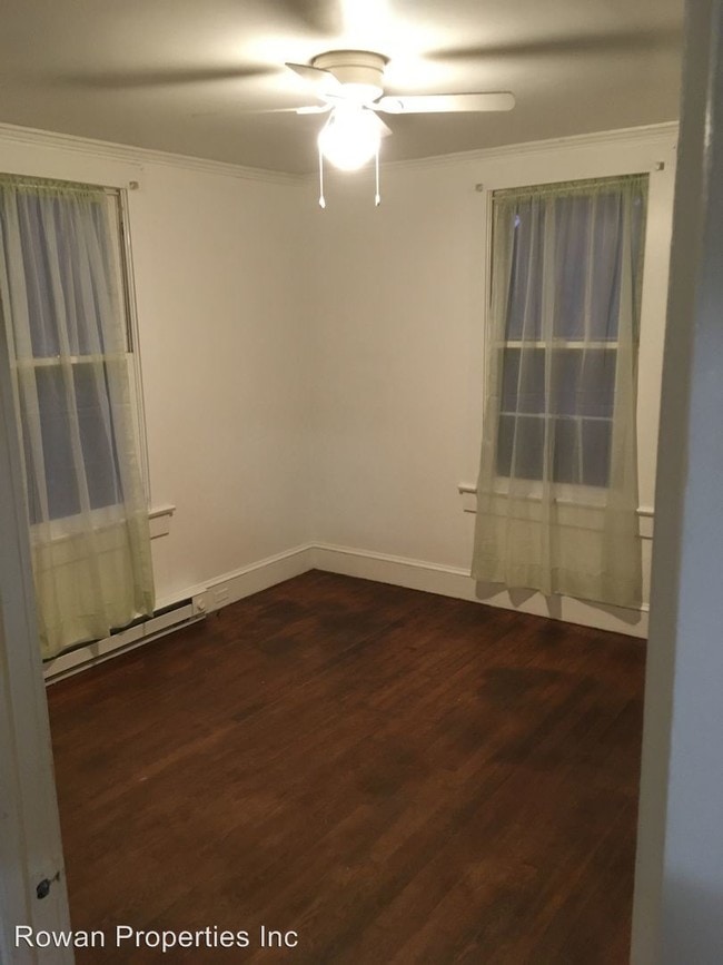 Building Photo - 2 br, 1 bath House - 2368 Statesville Blvd
