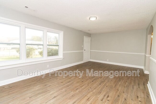 Foto del edificio - 278 Hollywood Dr