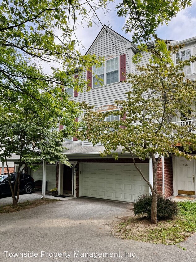 Foto principal - 3 br, 2.5 bath House - 365 Silver Leaf Dr.