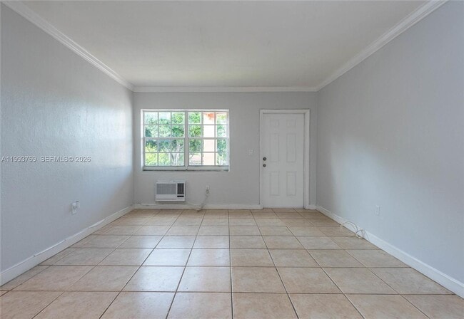 Foto del edificio - 3671 SW 11th St
