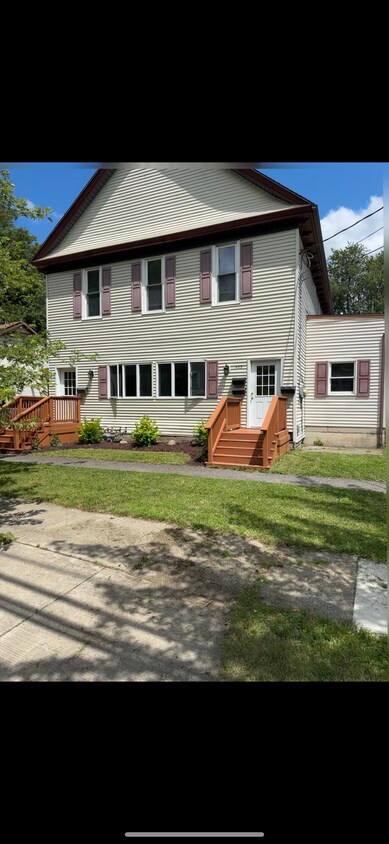 Primary Photo - 403 Old Falls Blvd