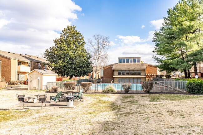 Building Photo - Rock Harbor Condominiums