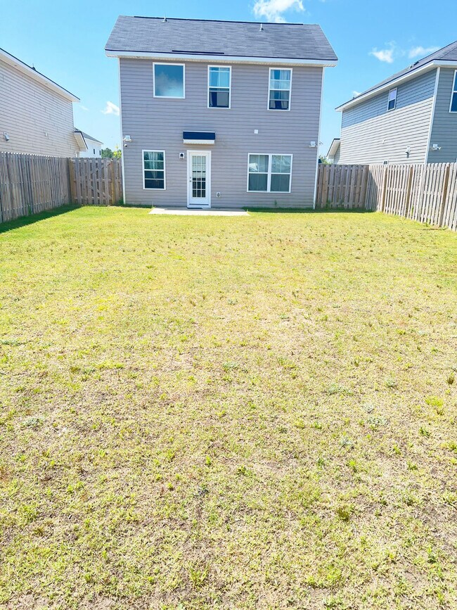 Building Photo - 106 Centennial Ct
