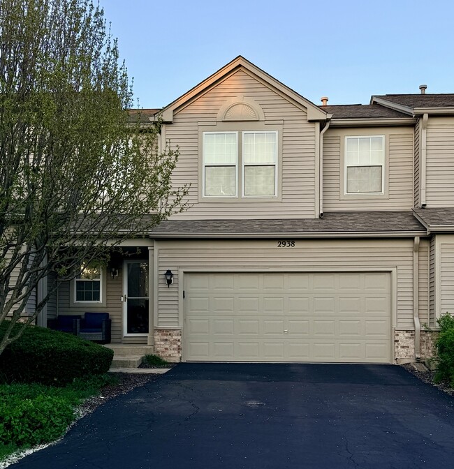 Building Photo - 2938 Peachtree Cir