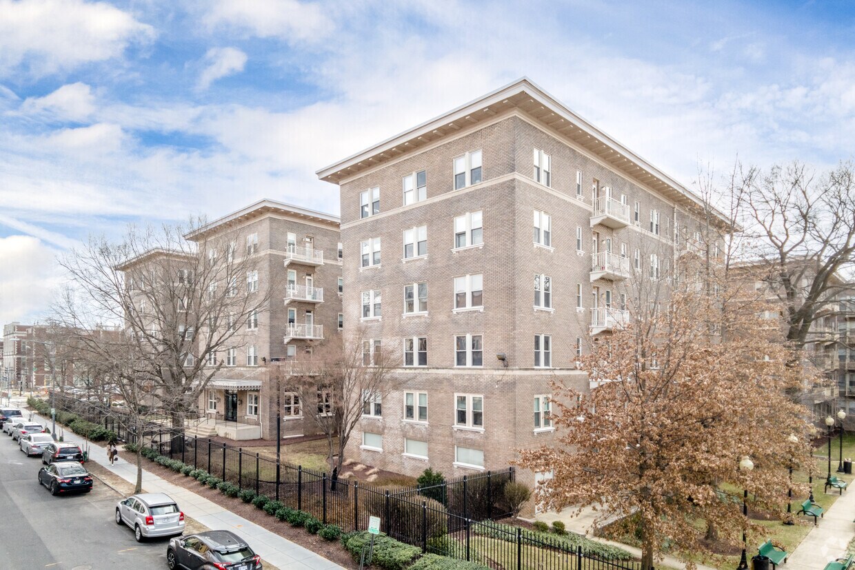 Wardman Court - 2 Units Available for Rent | Washington, DC ...