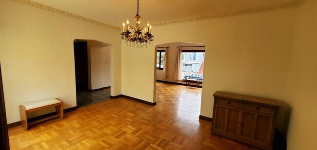 Foto del edificio - 1782 10th Ave