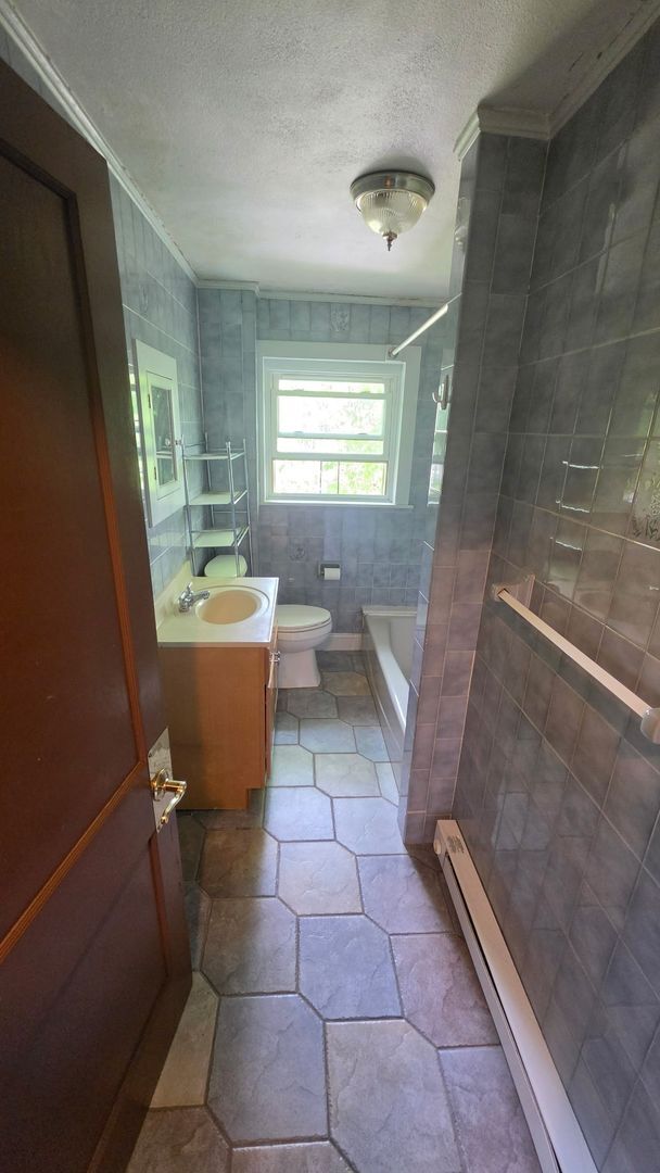 Foto del edificio - 233 E Ridge St