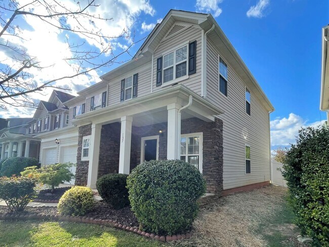 Building Photo - 137 Colville Rd