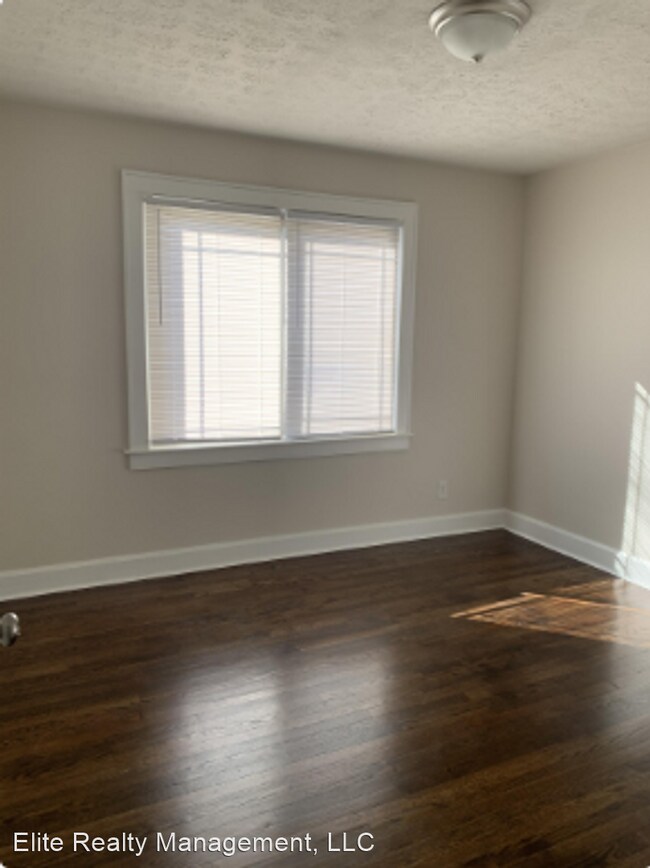 Foto del edificio - 4 br, 1 bath House - 1919 East 18th Street