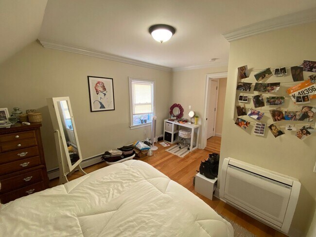 Foto del edificio - HOT SOMERVILLE LISTING