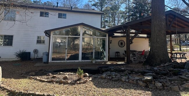 Building Photo - 2453 Regal Ct