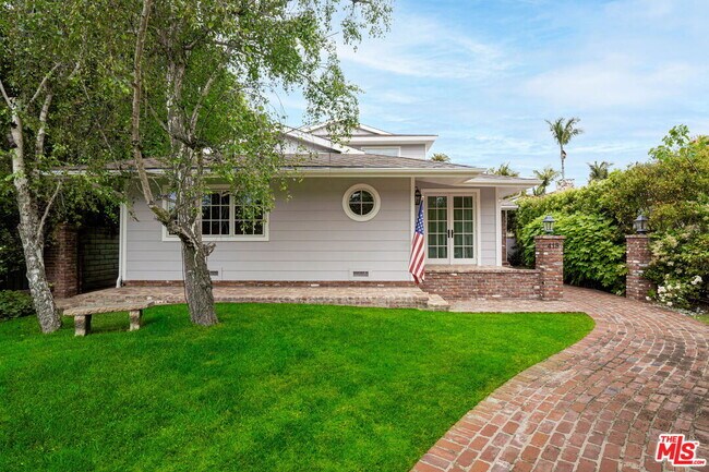 Building Photo - 415 Palisades Ave