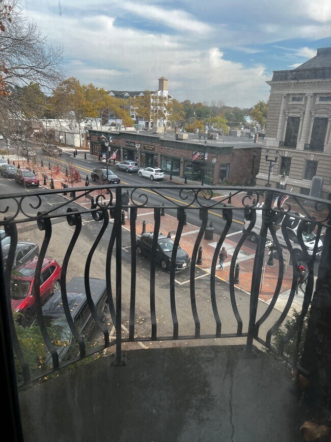 Foto del edificio - Main Street Marlborough Apartments