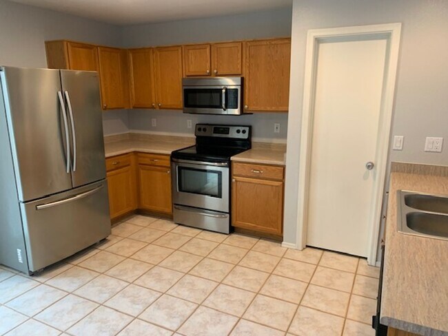 Foto del edificio - 3 Bedroom in East Mesa