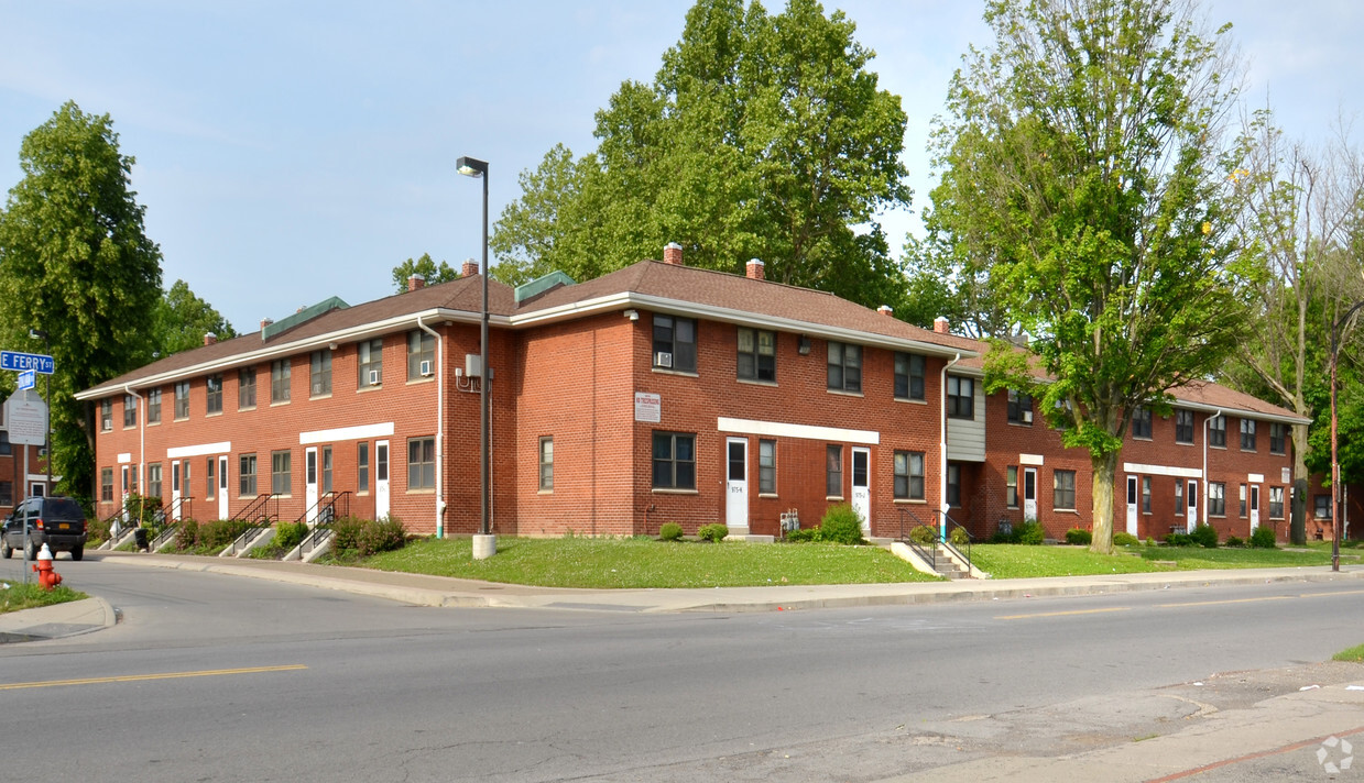 Foto del edificio - Ferry Grider Homes