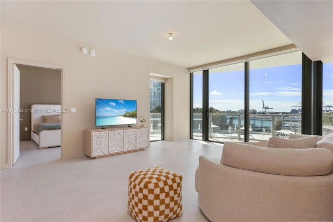 Foto del edificio - 500 Alton Rd