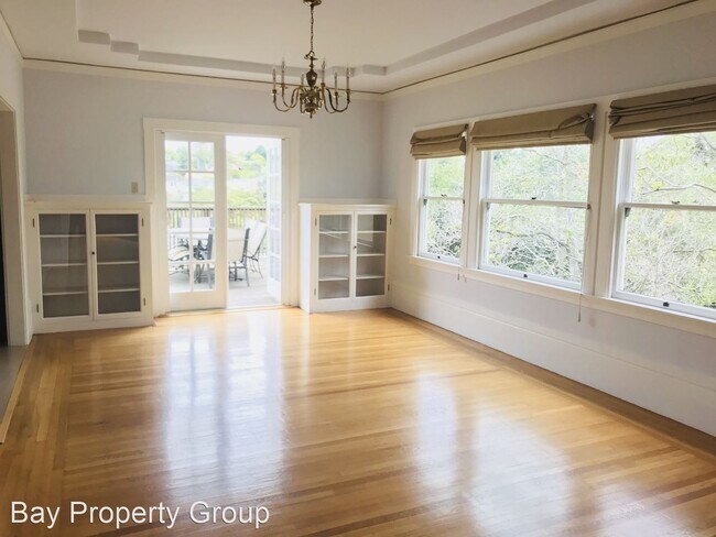 Foto del edificio - 4 br, 3 bath House - 312 Olive Avenue