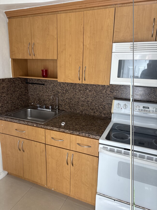 Building Photo - 360 NW 58th Ave