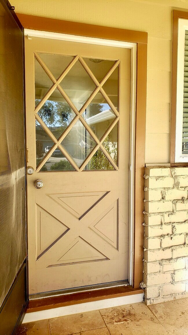 Front door - 499 Calero Ave