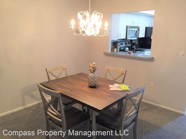 Foto del edificio - 2 br, 2 bath House - 310 Mission Trail N #H