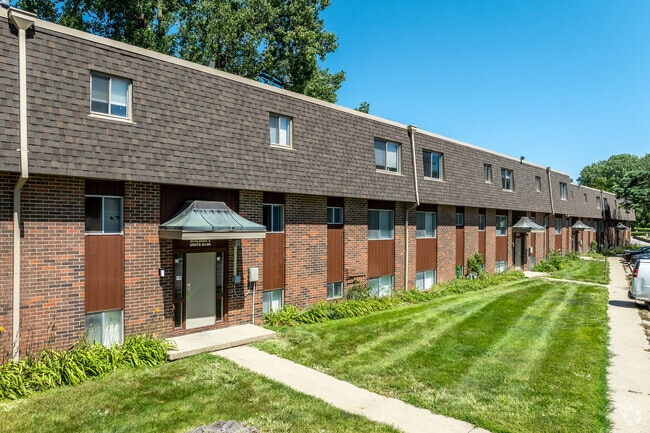 Building Photo - Normandy Terrace Apartments