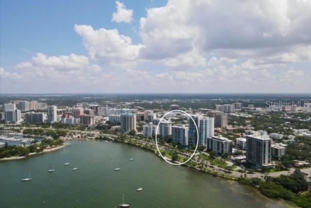 Foto del edificio - 555 S Gulfstream Ave