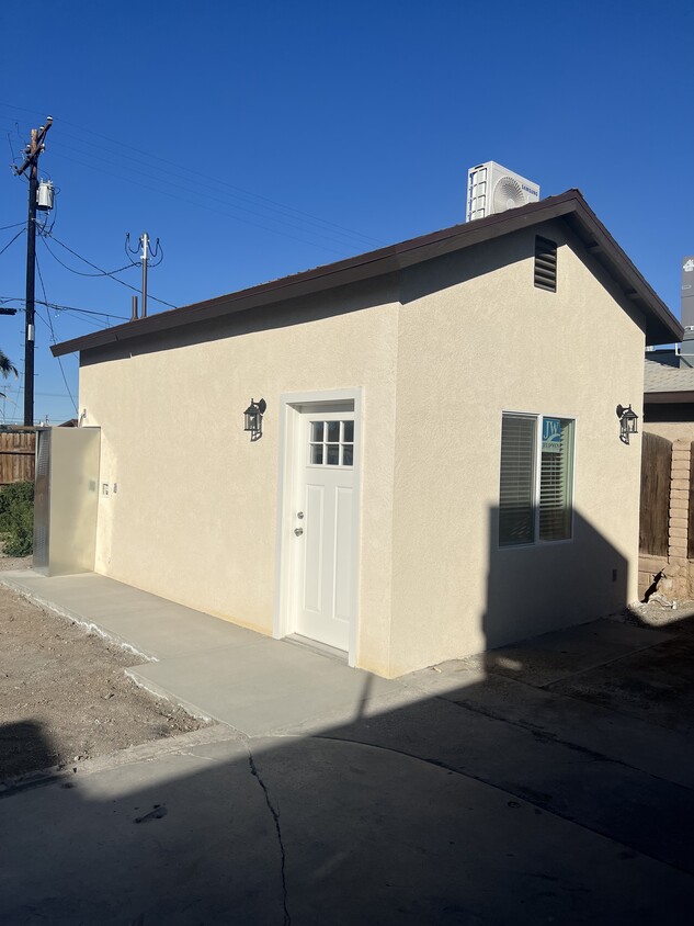 Building Photo - 1020 Wensley Ave