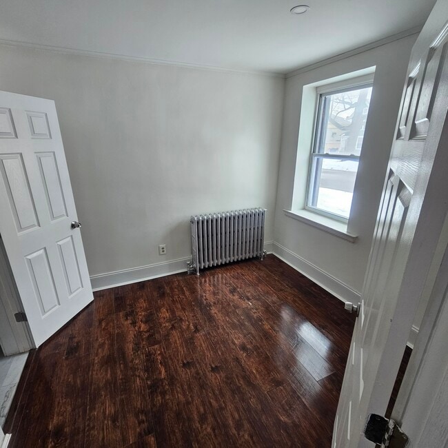 Building Photo - 156 Ontario St
