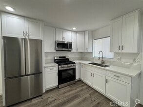 Building Photo - 6838 Aura Ave