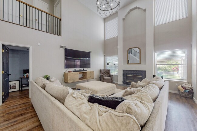 Foto del edificio - 9115 Cactus Trail Rd NW