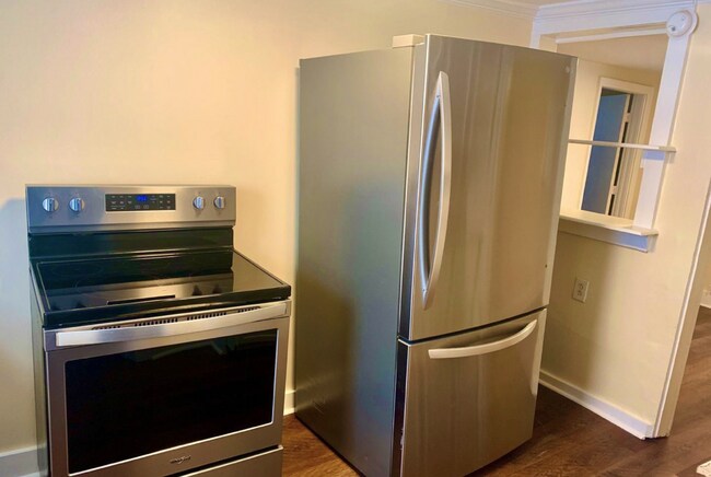 Foto del edificio - 1709 Cass St