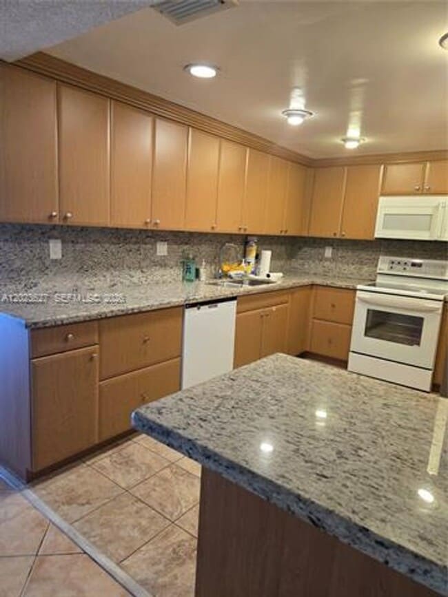 Photo - 9735 NW 52nd St cu-208 Apartment