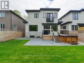 Building Photo - 597 Montbeck Crescent