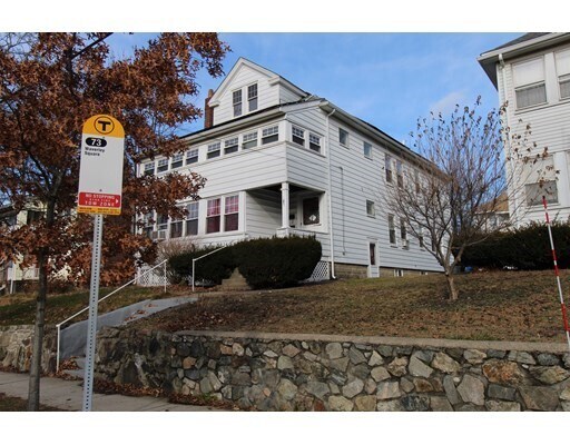 Building Photo - 190 Trapelo Rd