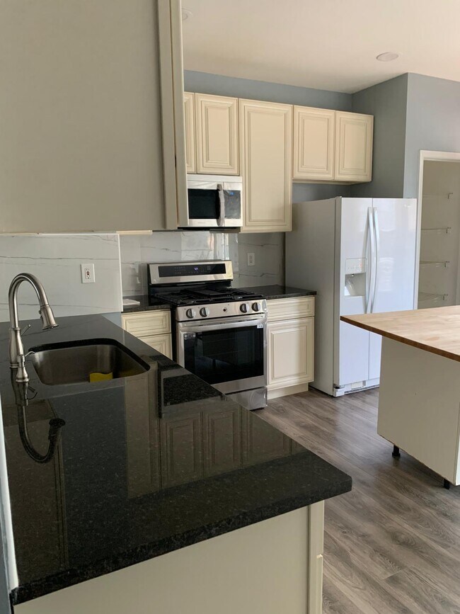Foto del edificio - 7356 Old Pohick Way