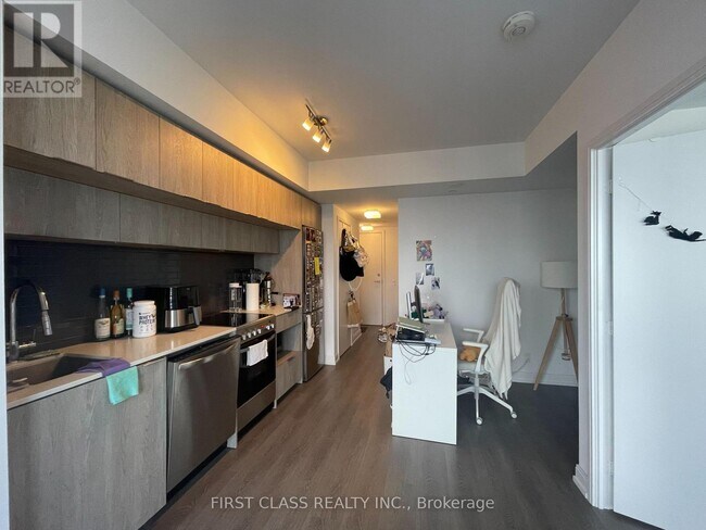 Photo du bâtiment - 181 Dundas St E