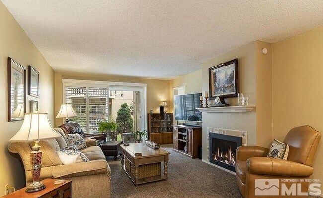 Foto del edificio - 2300 Dickerson Rd