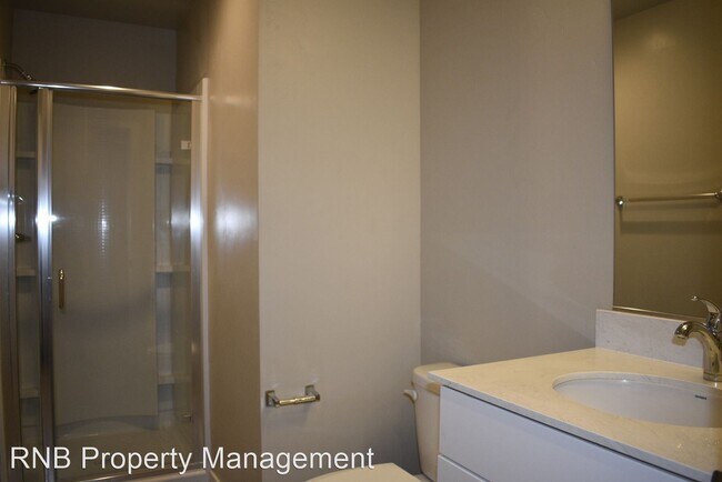 Foto del edificio - 2 br, 2 bath House - 479 Mcclatchy Way