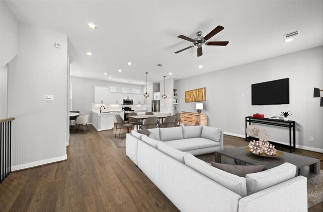 Building Photo - 603 Link Rd