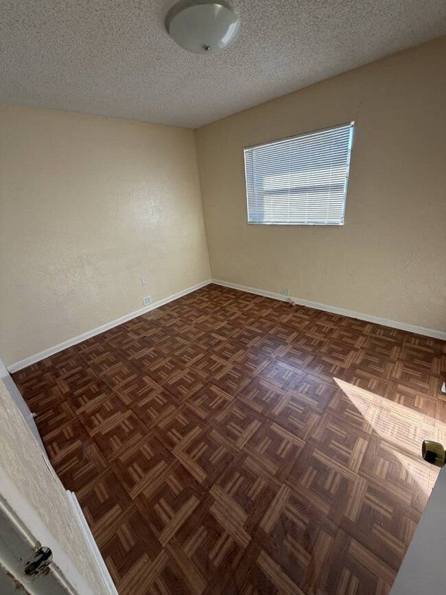 Foto del edificio - 320 Blanco Ct