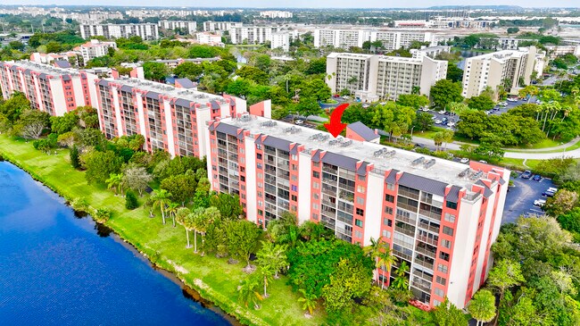 Foto del edificio - 2200 S Cypress Bend Dr