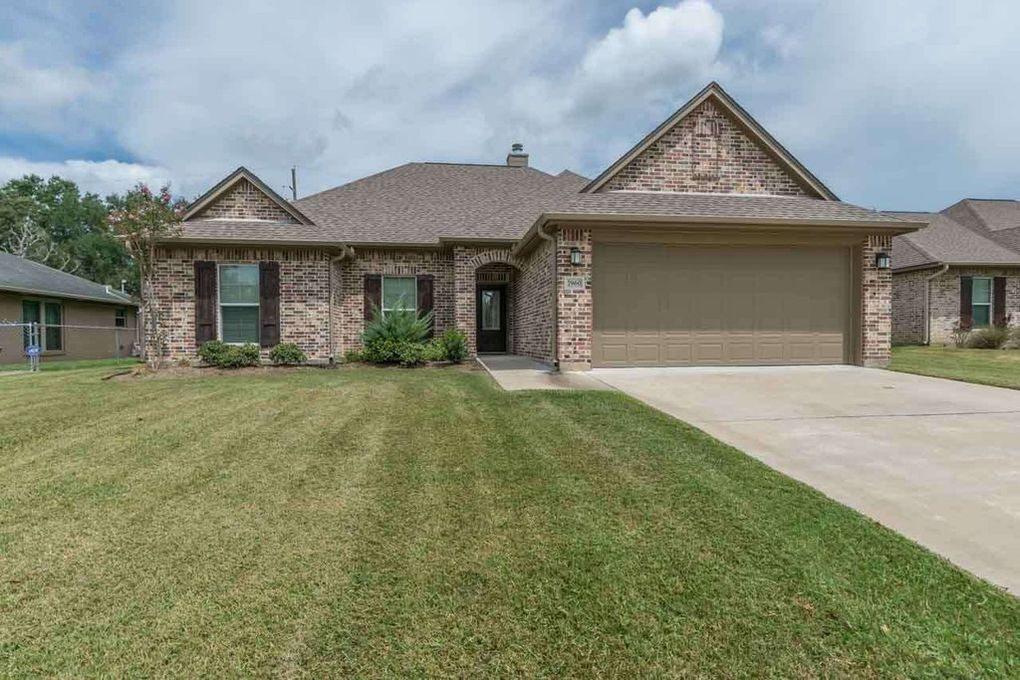 Primary Photo - 7960 N Windemere Dr