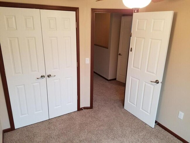 Foto del edificio - 1305 S G Ave, Unit 32