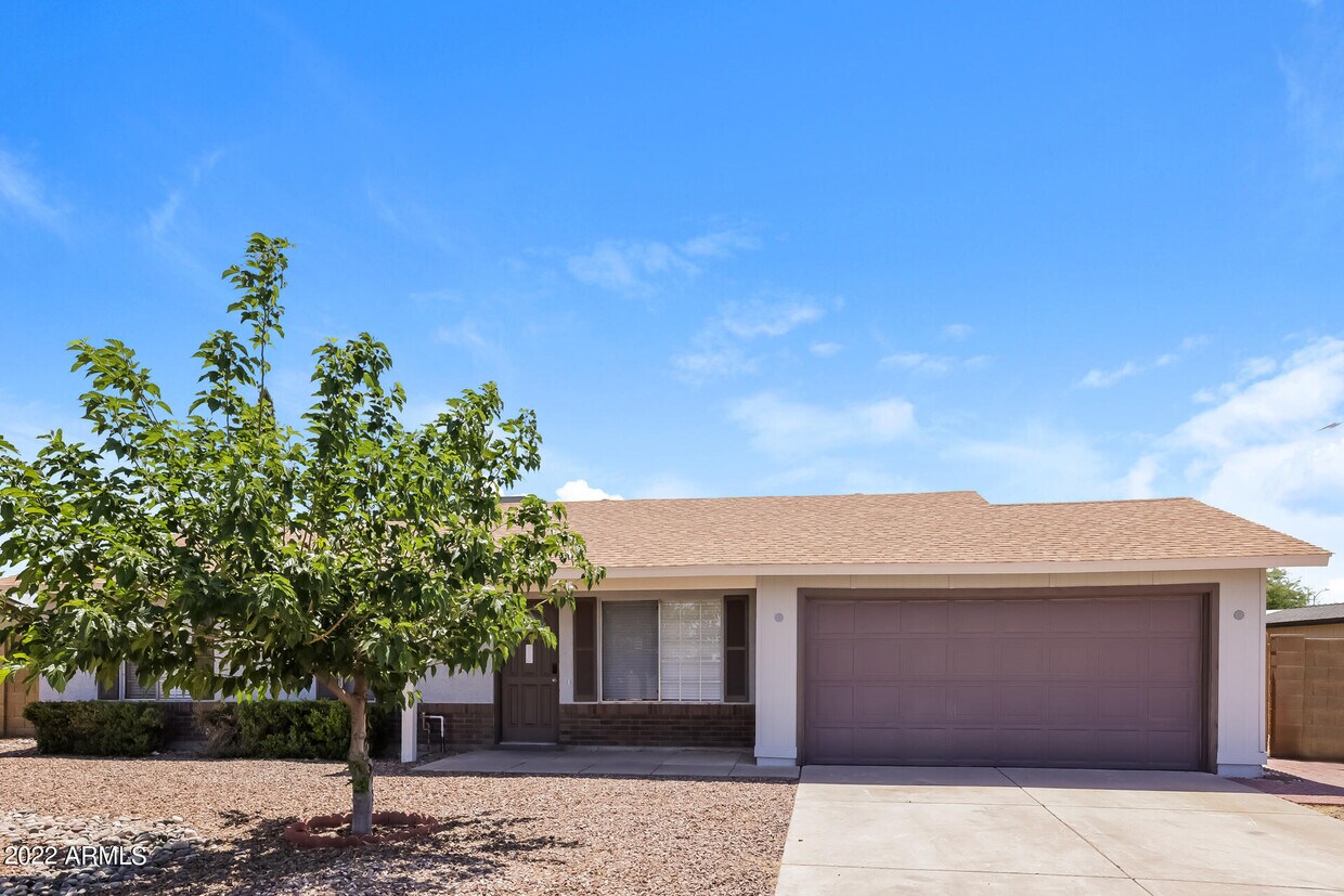 7909 W Shangrila Rd, Peoria, AZ 85345 House Rental in Peoria, AZ