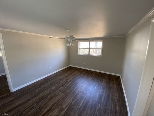 Building Photo - 2 br, 1 bath House - 66 Holly Hill Drive