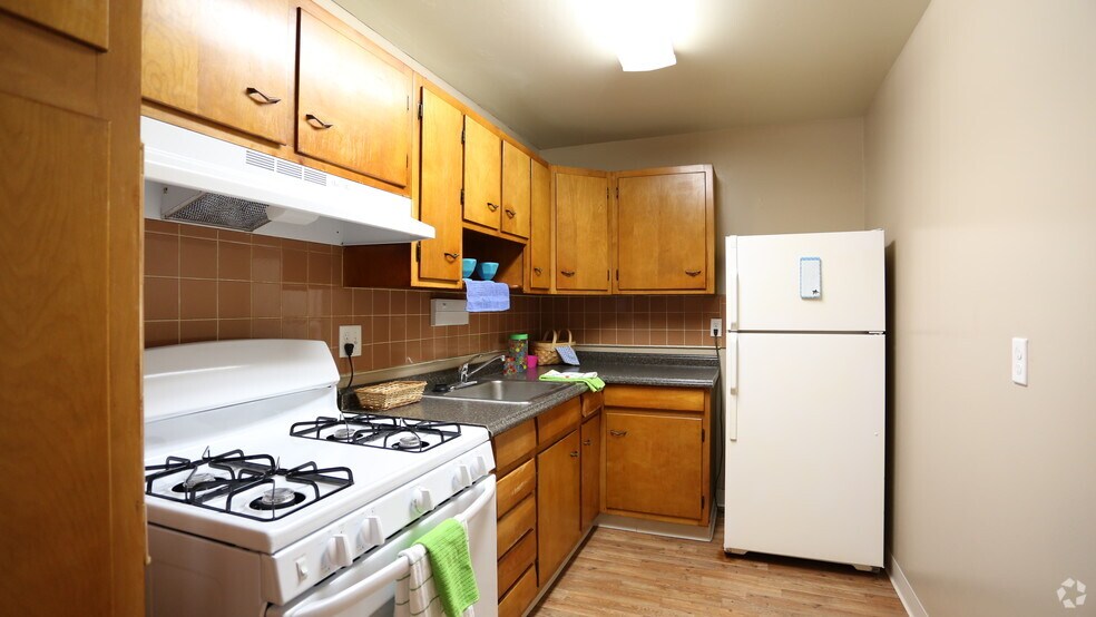 East Broad Plaza Rentals Columbus, OH