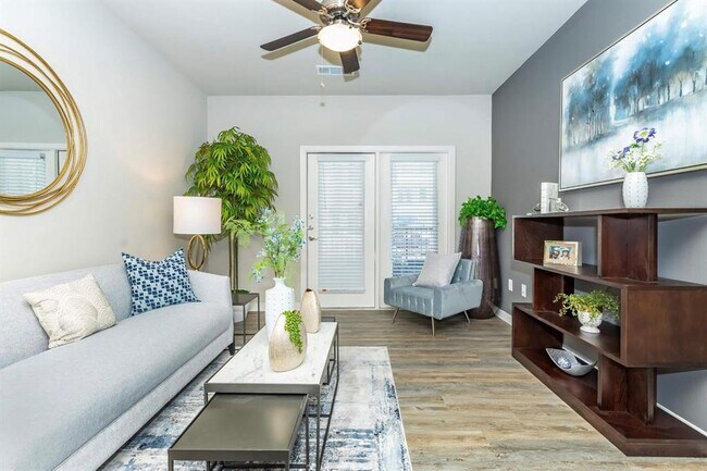 Foto del edificio - 9102 Farm to Market 2920