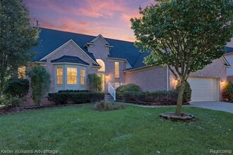Building Photo - 1625 Emerald Pines Dr