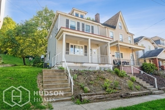 Building Photo - NOW AVAILABLE! 62 Admiral Dewey Avenue, Pi...