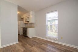 Building Photo - 125 Westscott Dr